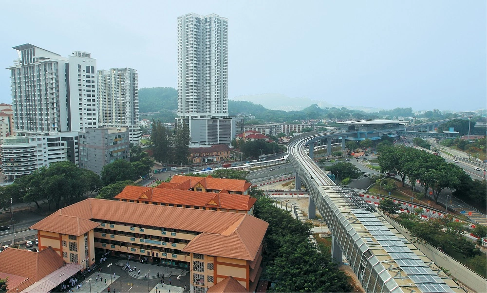 MONT KIARA
